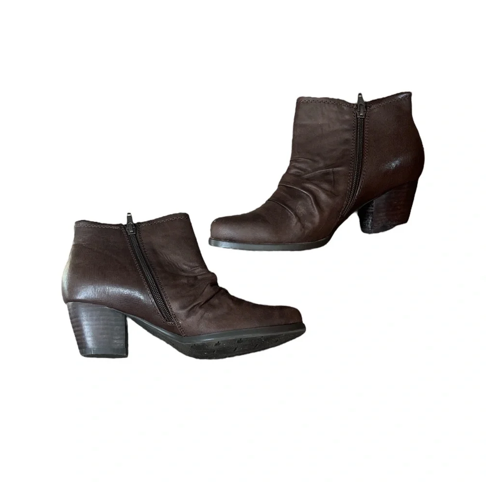 Baretraps Women’s Rodin Ankle Boots Brown Zip Side Booties‎ Size 8.5M
